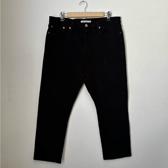LEVI’S Wedgie Straight High-Rise Button-Fly Black Jeans Women’s Size 32 - Picture 5 of 13